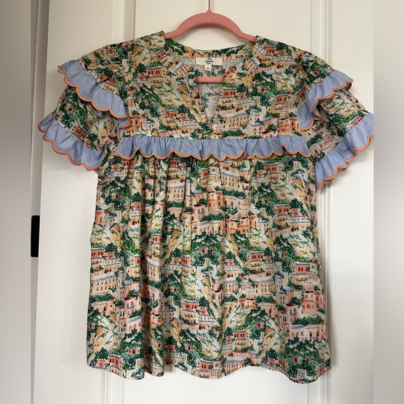 Entro Green and Cream Floral “Italian Countryside”
Blouse with Ruffles - Picture 7 of 8